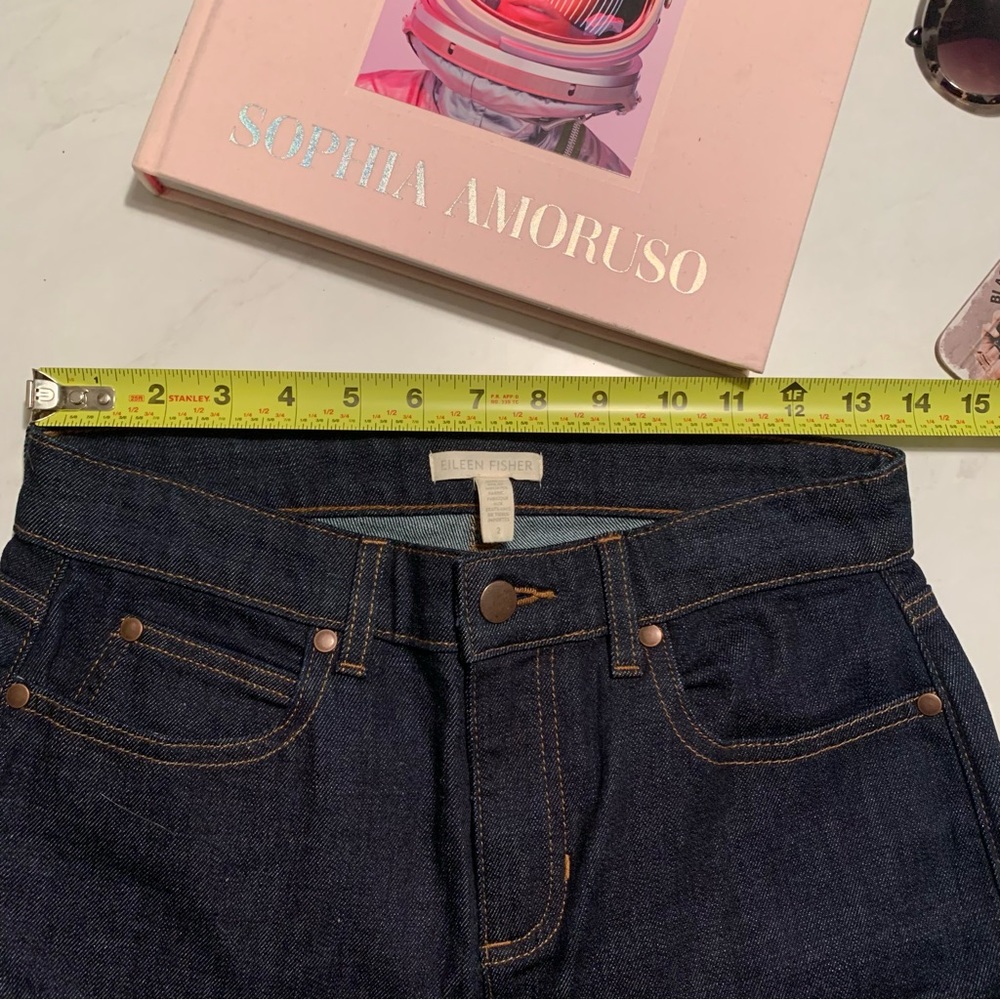 Eileen Fisher Skinny Jeans in Dark Denim Size 2 - Picture 9 of 13